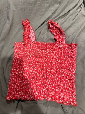 Arizona Jean Company Red Smocked Floral Ruffle-Strap Crop Top